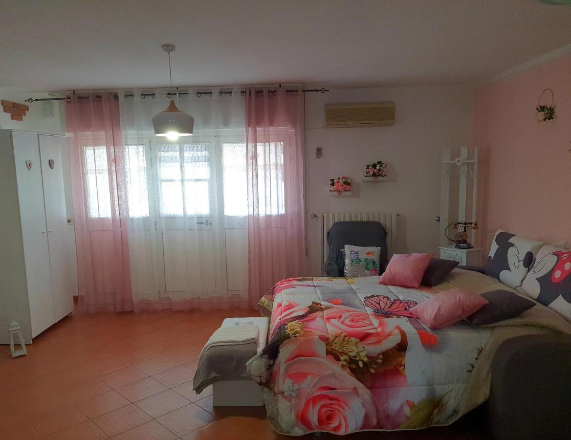 Shabby Chic Rooms Con Cucina E Giardino Privato Pomarico Extérieur photo